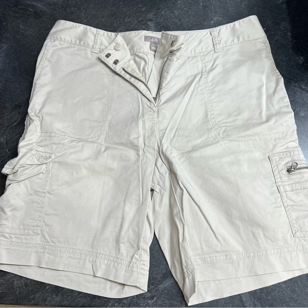 J.Jill Cargo Shorts Wm 6 Stretch Natural Outdoor Casual Summer Hiking 9" Inseam